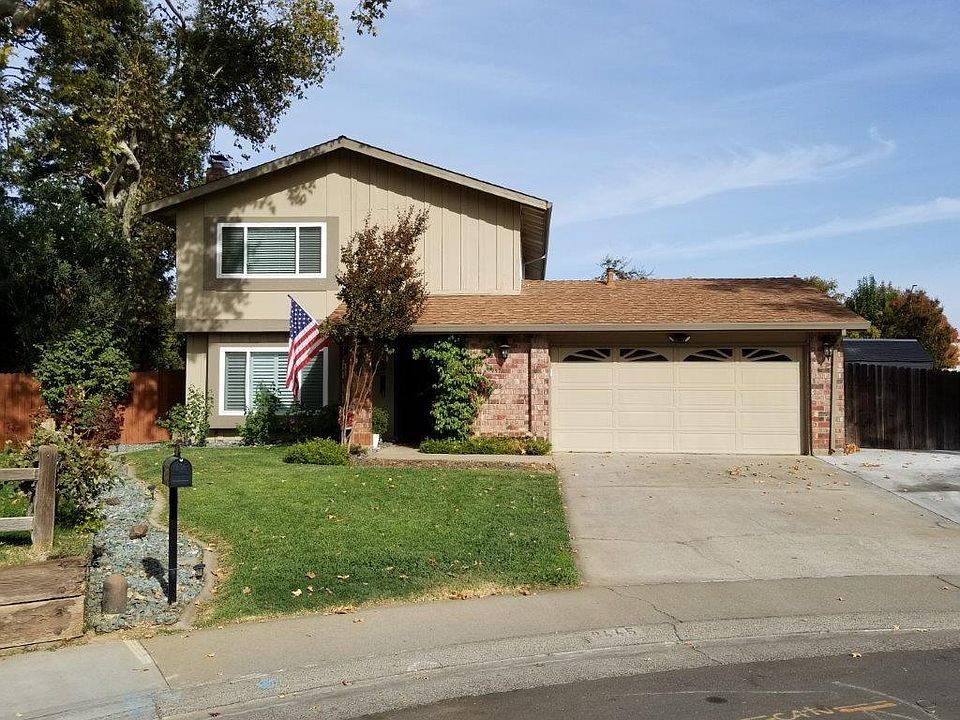 1st image of 9445 Medallion Way