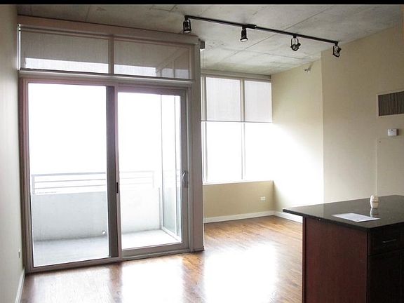 Custom roller shades