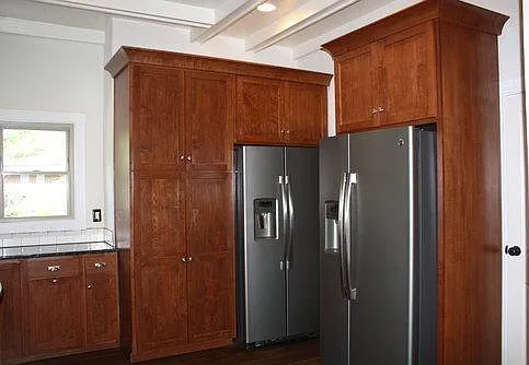 6 bed, 2321 sqft, $9,300 — Photo 4