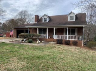 325 Boaze Rd, Lexington, NC 27295