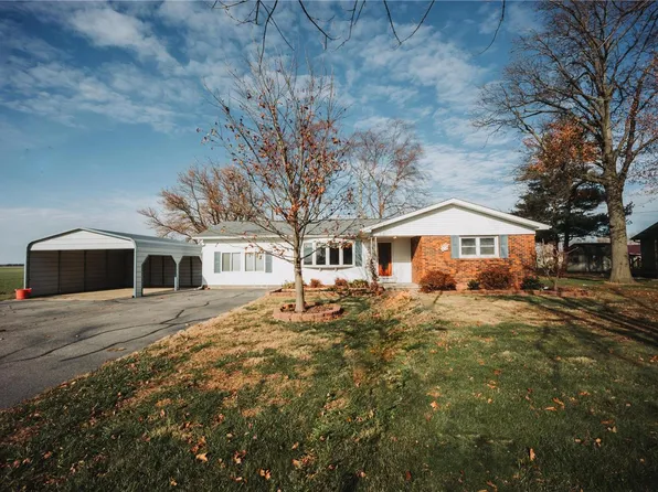 208 Hoffman St, Irvington, IL 62848