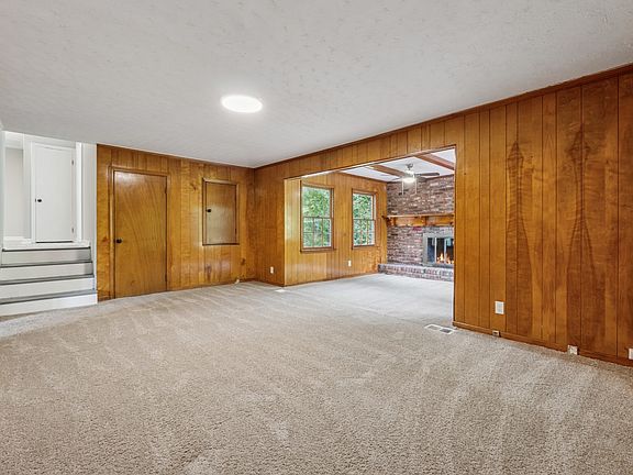 5th image of 4616 Greenspring Rd
