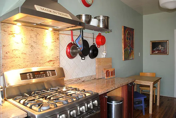 Sold by Landmarc Group | media 29