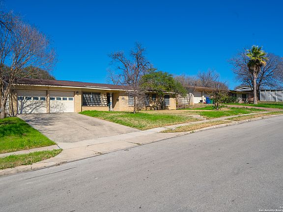 4th image of 403 REDCLIFF DR