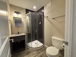 291 Nassau St N #2 — Photo 10