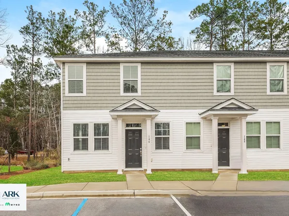 146 Morning Line Dr, Moncks Corner, SC 29461