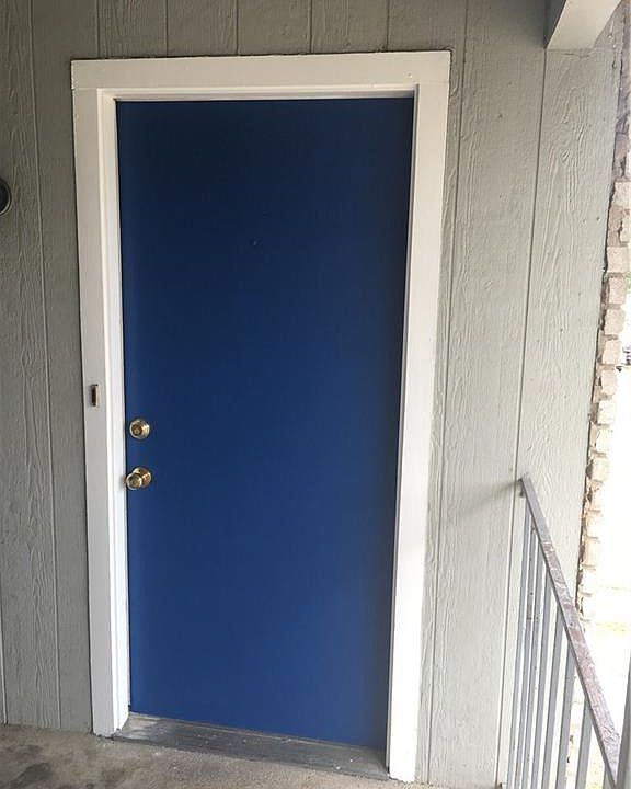 1st image of 410 Veterans Ave APT 8