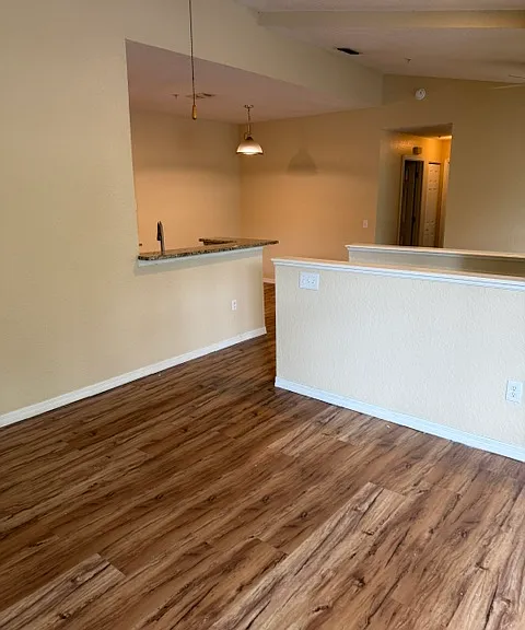 823 Grand Regency Point #202 — Photo 58