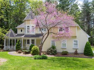 21 Coriander Ln, North Kingstown, RI 02852