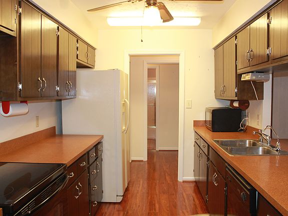5th image of 4053 Kensington Pl