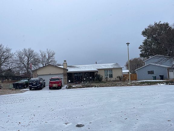 3rd image of 5202 E 111th Ct