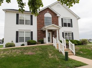 636 Homerun Dr, O'Fallon, MO 63366