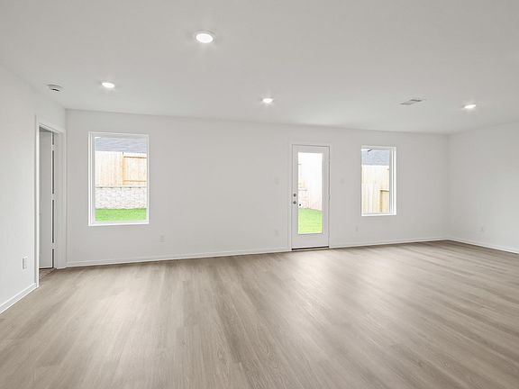 5th image of 40754 Barley Straw Dr