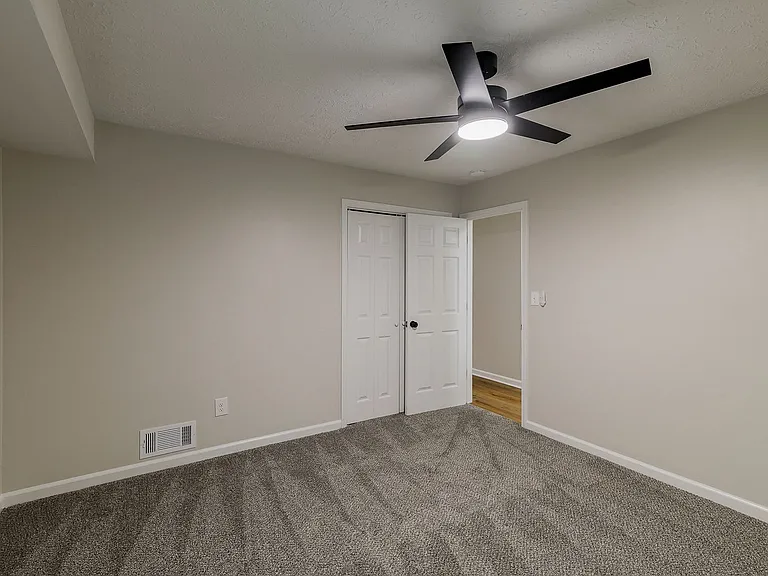 315 Ansley Dr — Photo 22