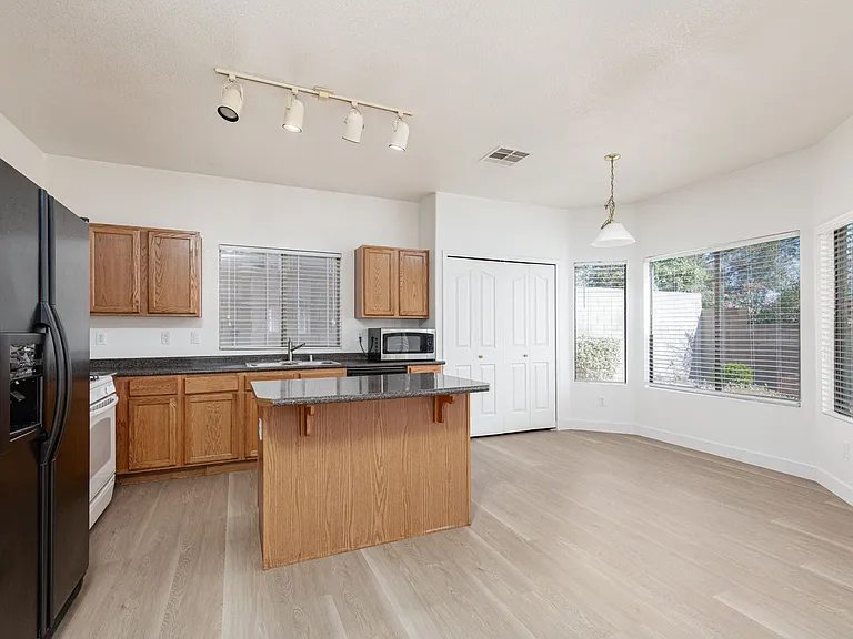 408 Madison Taylor Pl — Photo 14