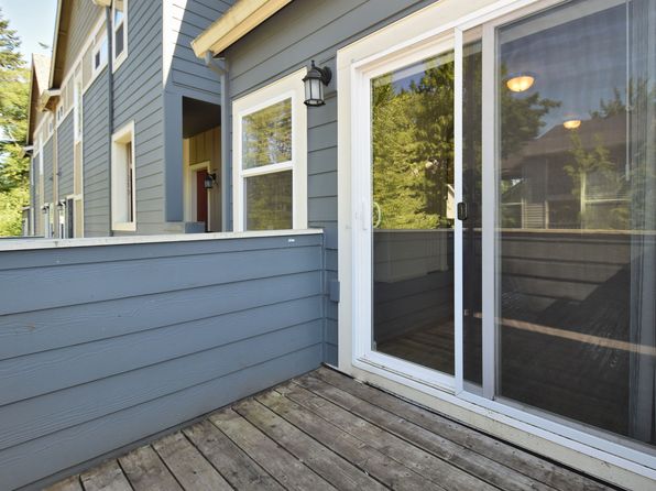 16280 SW 113th Ave APT 206