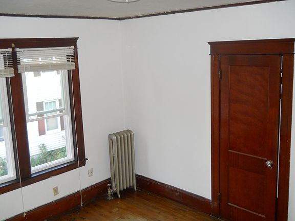 Bedroom #1