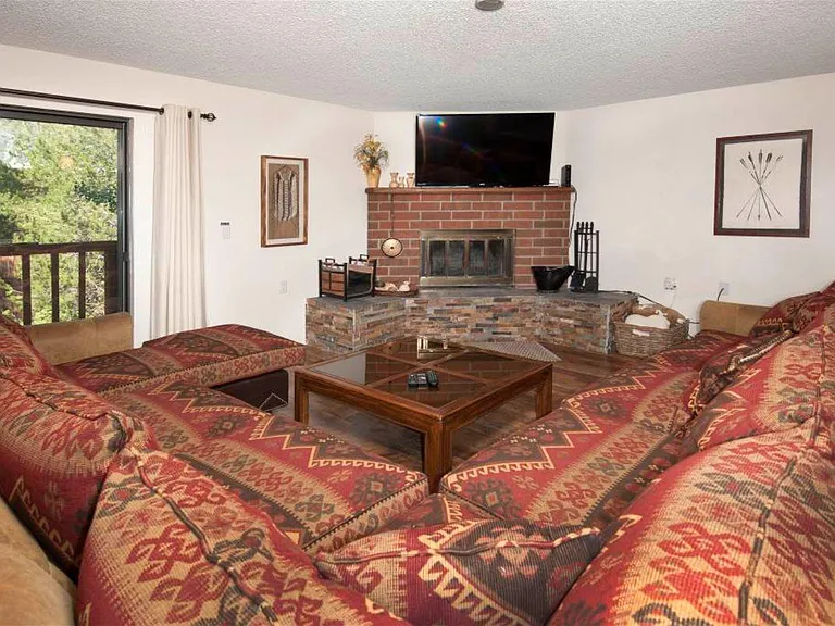 762 Lagoon Dr #B — Photo 5
