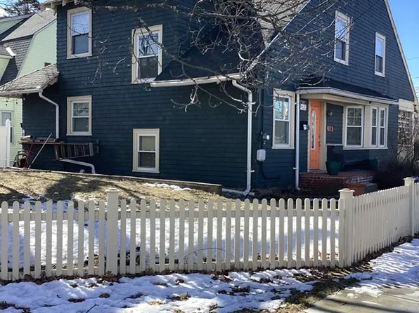 114 Market St, Lawrence, MA 01843