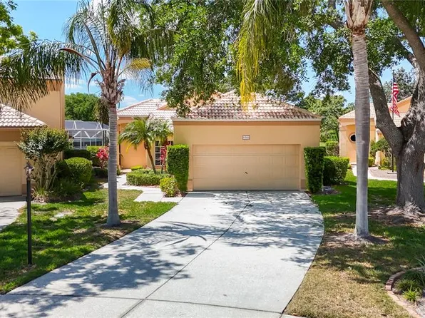 9308 Fairway Lakes Ct, Tampa, FL 33647