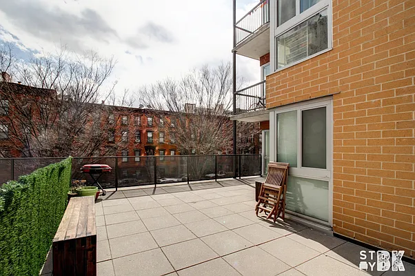 Rented by StayBK LLC | media 21