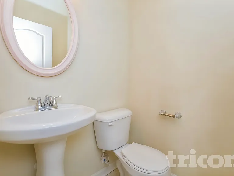 227 Bethany Manor Ct — Photo 13