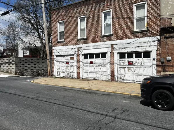 533 W Whitehall St, Allentown, PA 18102