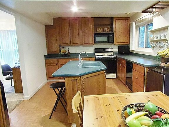 2nd image of 14507 Cypress Crest Dr