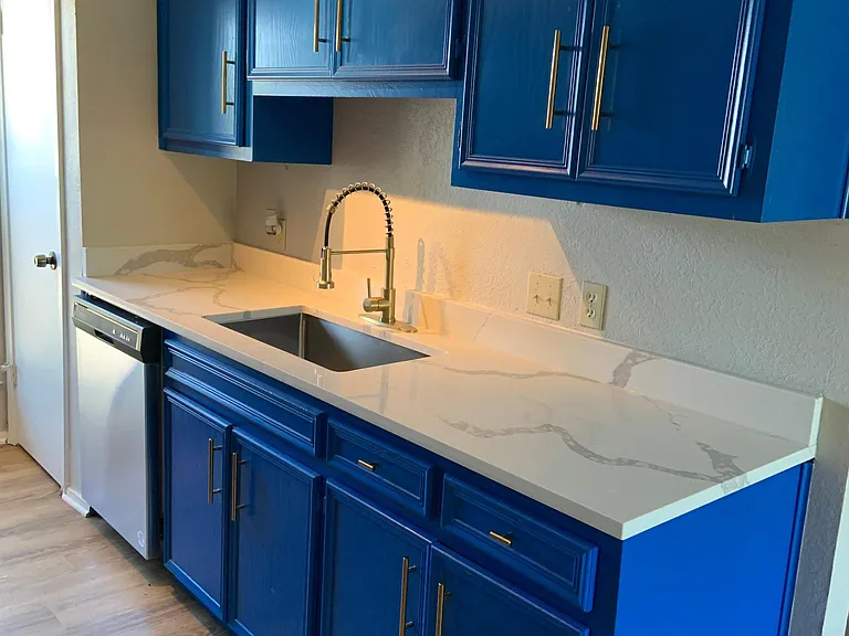 1301 Shenandoah Dr — Photo 2