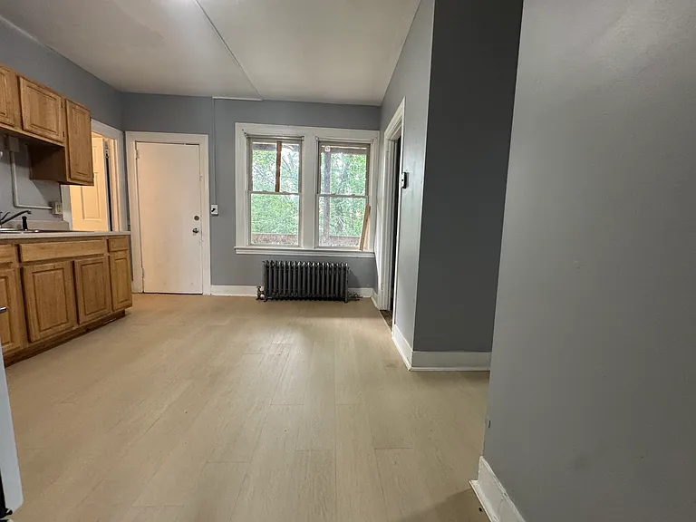 14 Standish St #2W — Photo 16