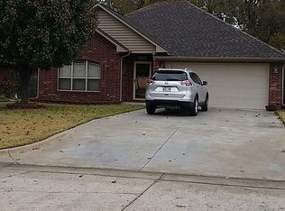 2708 Beth Ann Dr, Muskogee, OK 74403