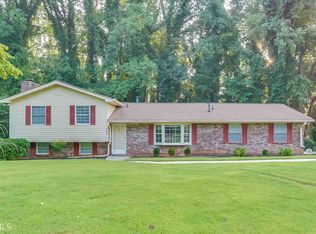 424 White Oak Dr SW, Marietta, GA 30060