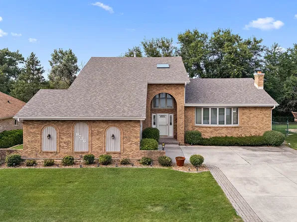 9736 W Pebble Dr, Palos Park, IL 60464