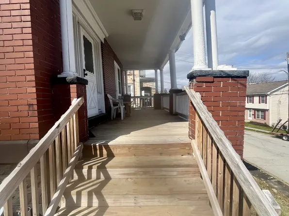 438 Westminster Ave #1, Greensburg, PA 15601