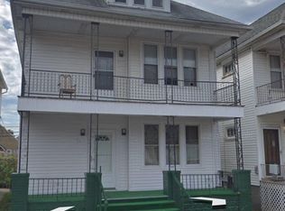 2654 Commor St, Hamtramck, MI 48212