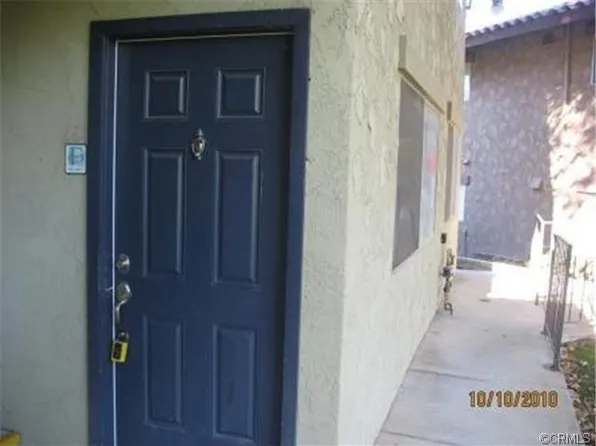 1556 Border Ave Unit F, Corona, CA 92882