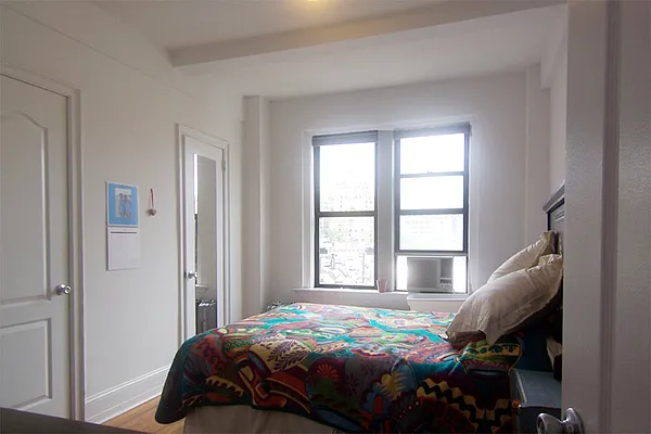 Rented by Fox Residential Group | media 11