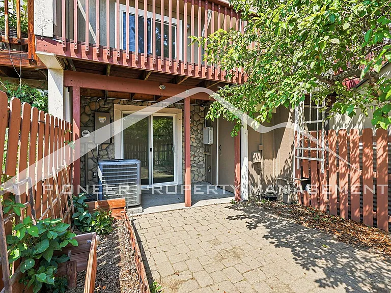 1234 S Idalia St — Photo 16