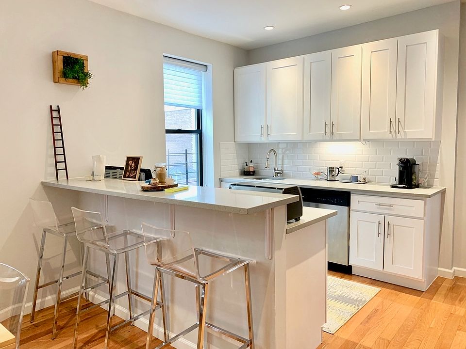 1st image of 163 Ocean Ave APT D6