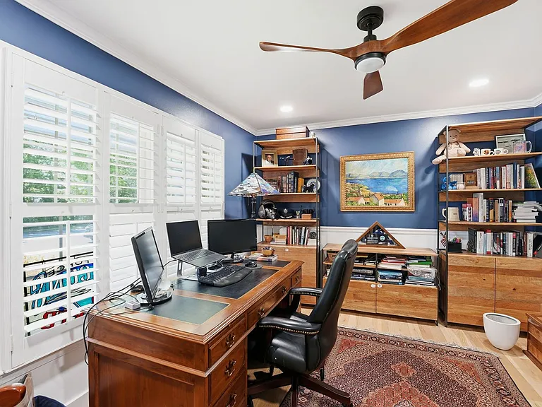 8904 Arley Dr — Photo 8
