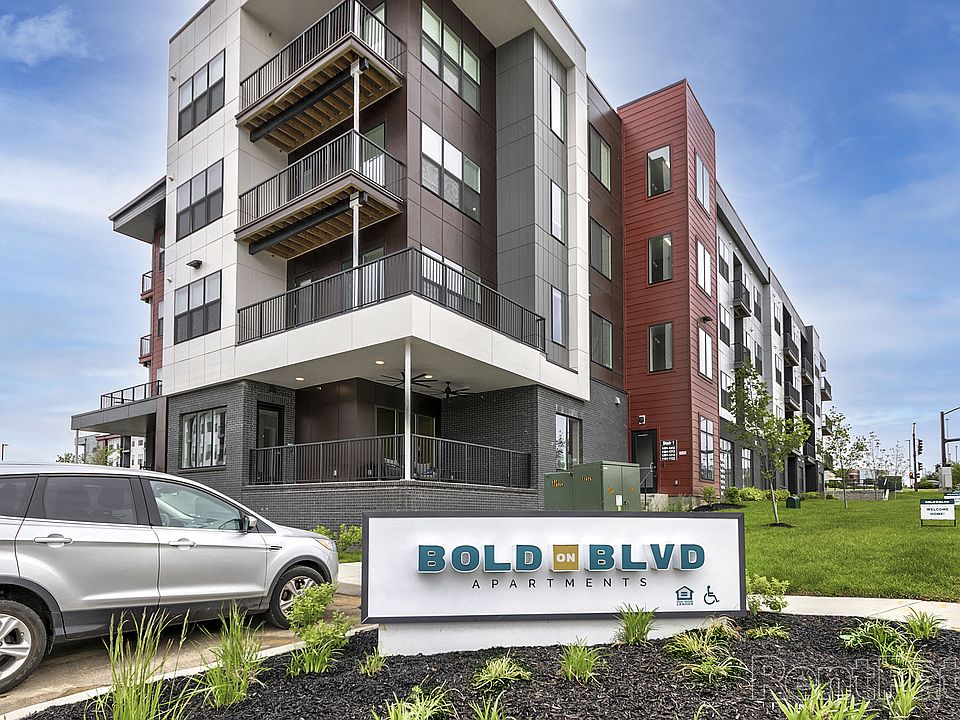 1st image of 1100 Saint Peters Centre Blvd #2421