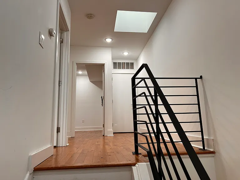 1100 S 27th St #3F — Photo 7