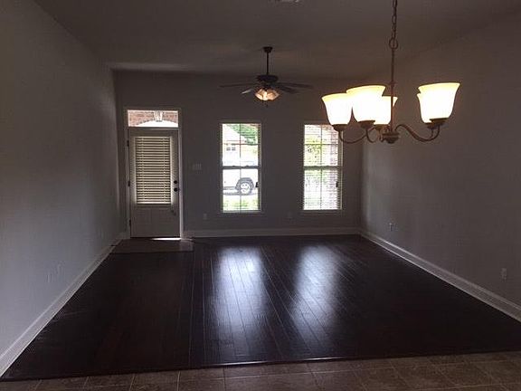 2nd image of 13356 Hilliard St
