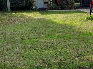 301 Oak Track Dr, Ocala, FL 34472