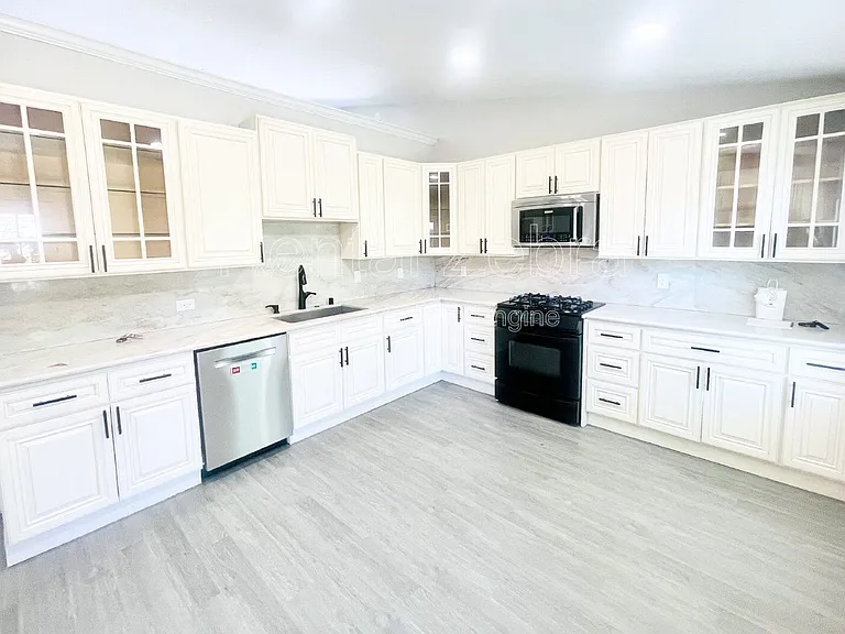 423 El Portal Ct — Photo 25