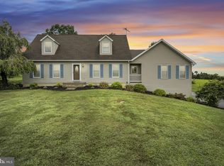 10 Clouse Rd, Newville, PA 17241