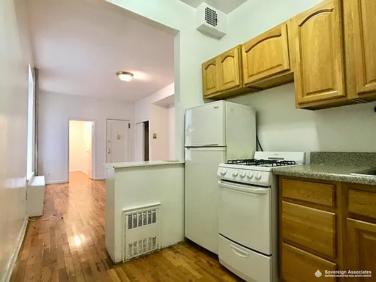 Rented by Sovereign Associates | media 15