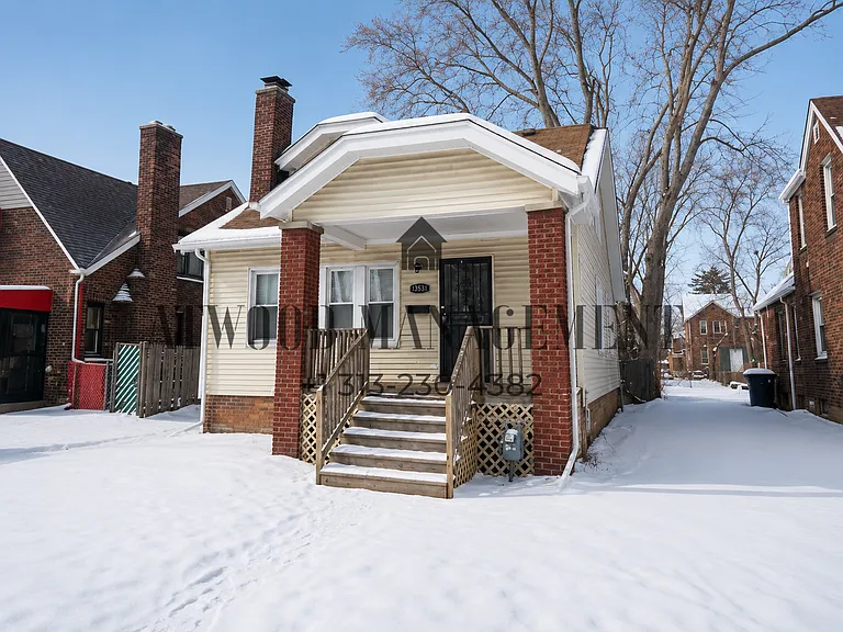 15341 Lauder St — Photo 15