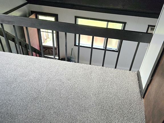 3rd image of 210 Washington Blvd