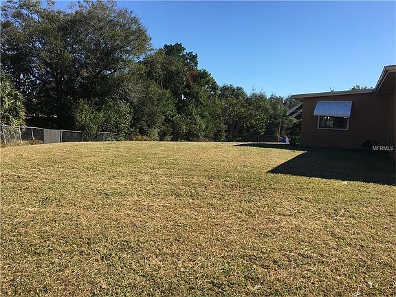 3rd image of 1419 Gainesville Ct